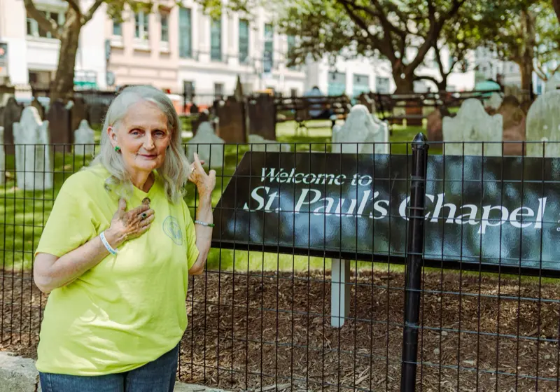 Barbara Horn ’75, at St. Paul’s Chapel, the oldest public building in Manhattan still in continuous use. President George Washington worshipped there on the day of his inauguration. 